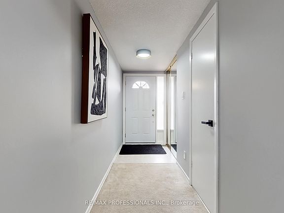 5th image of 1755 Rathburn Rd E #7