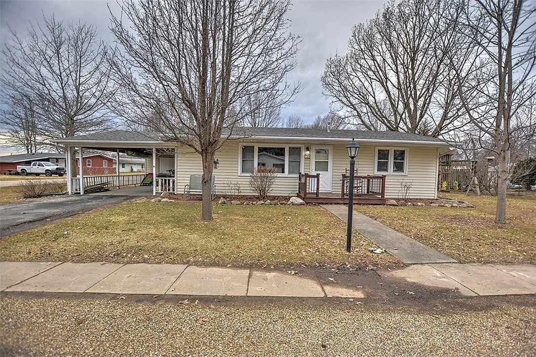 14 N Elm Dr photo 1