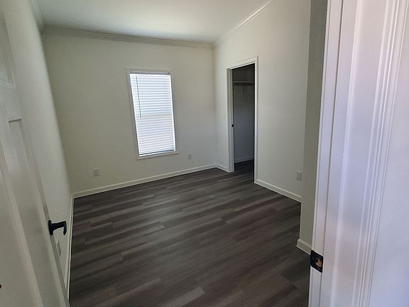 5th image of 2948 Cabin St