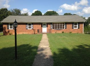 150 Barons Rd, Clemmons, NC 27012