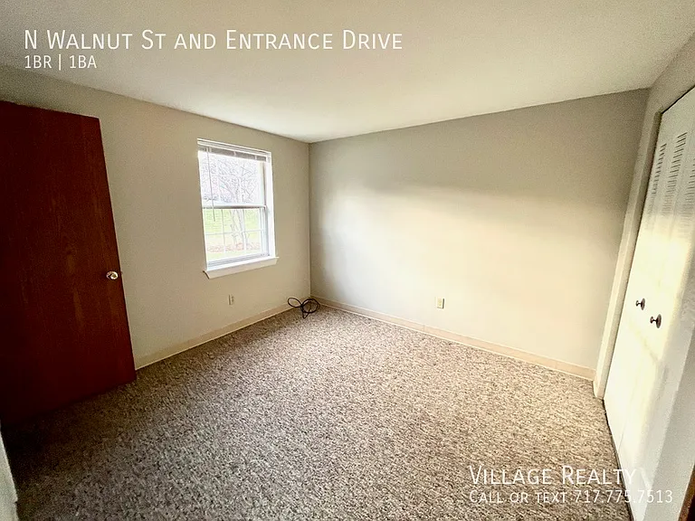 N Walnut St — Photo 31
