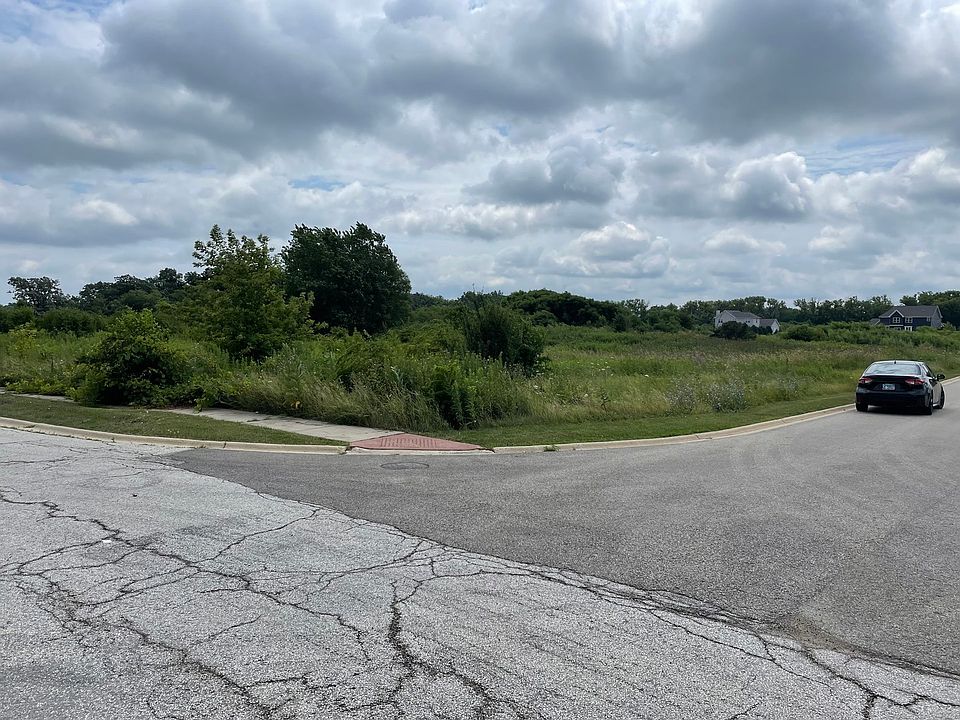 2nd image of 245 Crozier Dr Lot 10