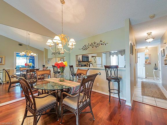 5th image of 7105 Dennis Cir APT 301