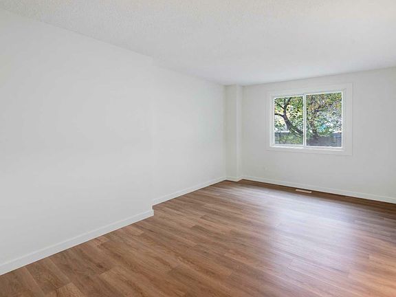 2nd image of 60 Dalton Dr NW Unit 60
