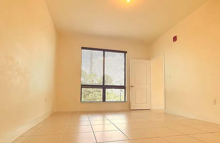 8001 NW 41st St #F-207 — Photo 11
