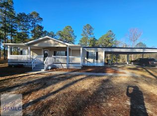 100 Sandstone Pl, Metter, GA 30439
