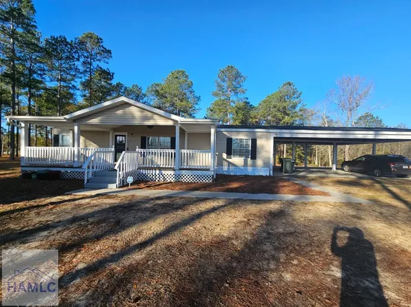 100 Sandstone Pl, Metter, GA 30439