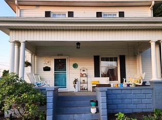516 Cambridge Rd, Coshocton, OH 43812