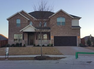 820 King George, Aubrey, TX 76227