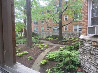 Sevilla Court, Saint Louis, MO 63118