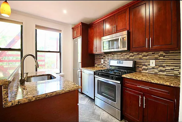 Rented by MADEHOME | media 6