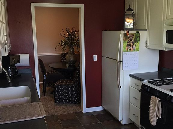 4th image of 1234 Ironwood Ct Unit D1