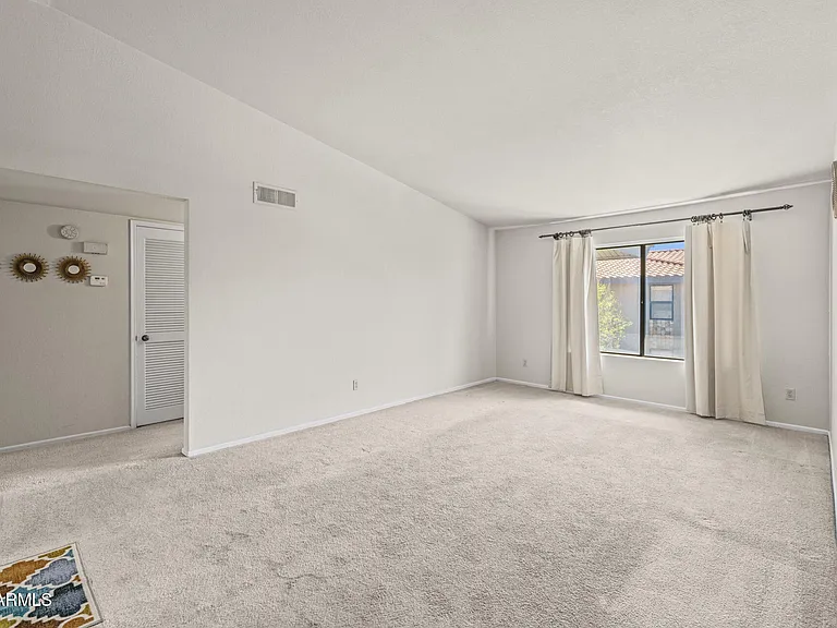 1402 E Guadalupe Rd #215 — Photo 14