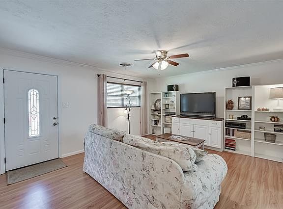 4th image of 5421 Westhaven Dr