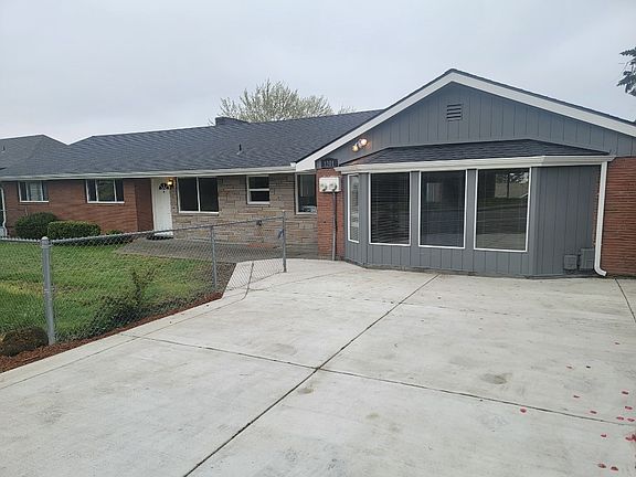 Private driveway