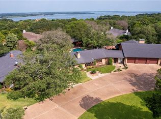 2524 N Valley Mills Dr, Waco, TX 76710