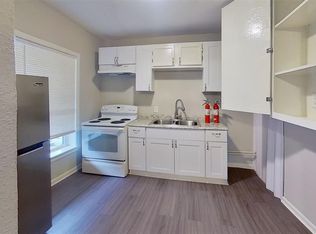 1815 Isabella St #11, Houston, TX 77004