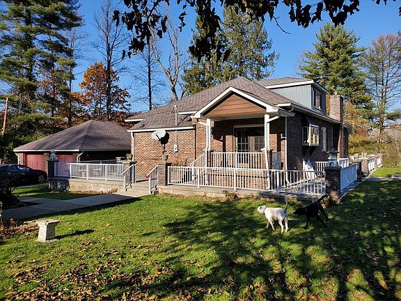 2nd image of 28 Fredericks Dr
