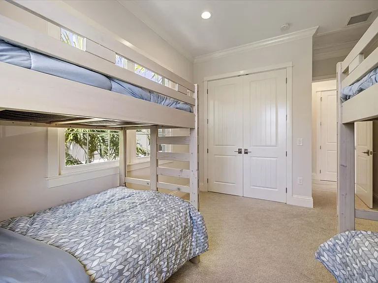3919 Roberts Point Rd — Photo 38