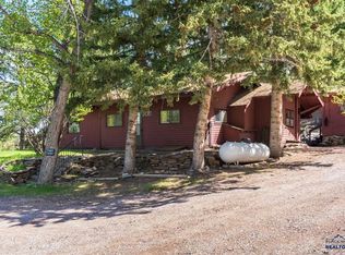 475 Gordon St, Custer, SD 57730