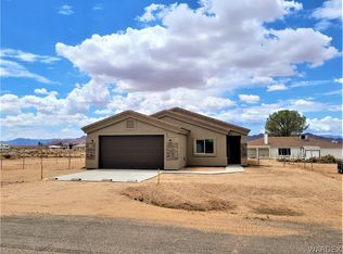 7880 E Larkspur Dr, Kingman, AZ 86401