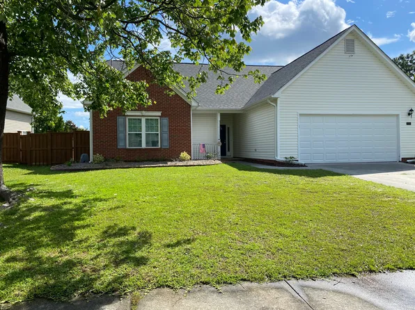 1418 Wagon Ct, Wilmington, NC 28412