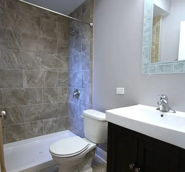 1120 W Addison St #3 — Photo 9