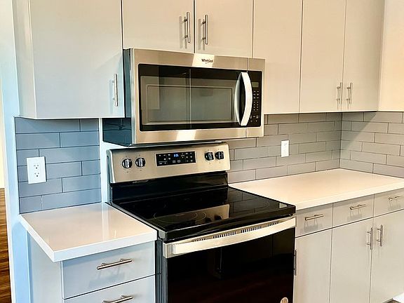 2nd image of 4585 Hamilton St APT A1