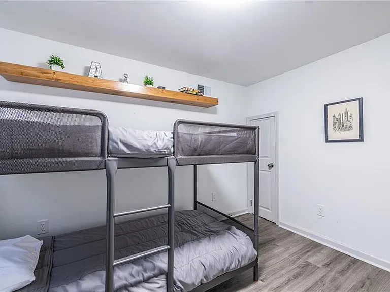1122 Elaine Dr — Photo 29
