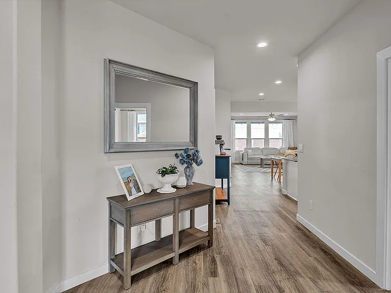7012 Expedition Dr — Photo 13