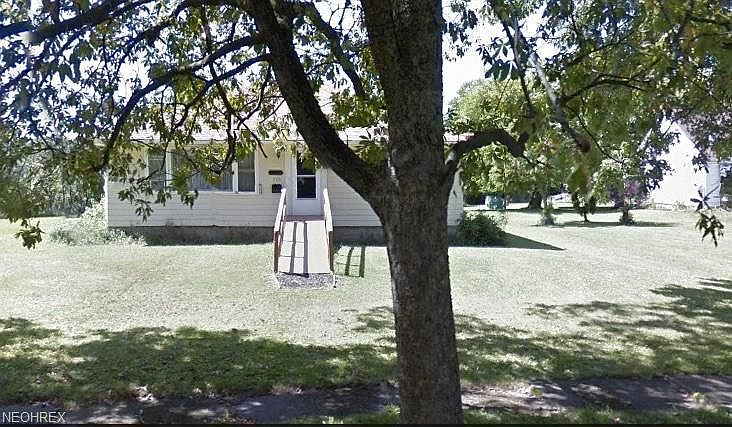 2nd image of 760 Georgia Ave