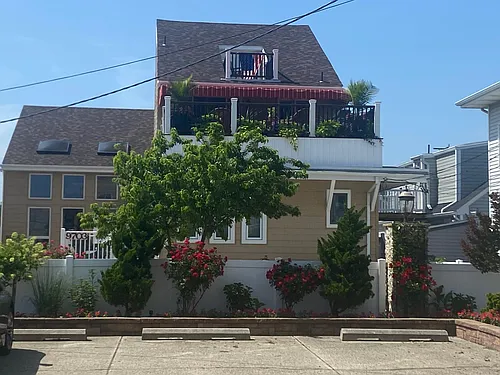 9705 Pacific Ave Photo 1