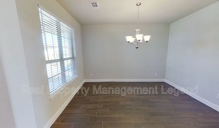 6117 Horsetail Dr — Photo 5