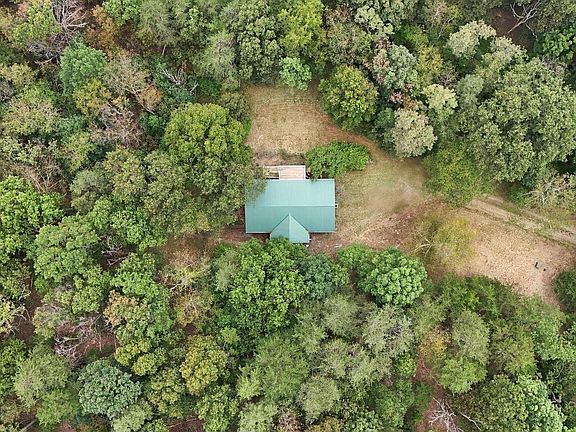 5th image of 523 Pinepointe Dr