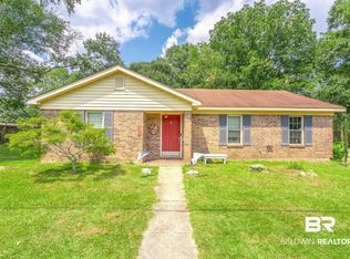 8608 McAdams Dr S, Theodore, AL 36582