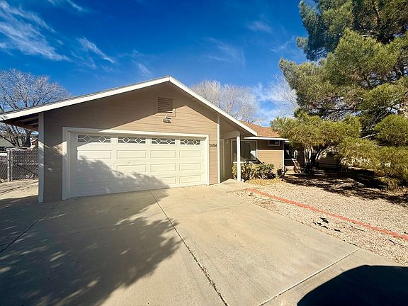 3rd image of 3084 N Constance Dr