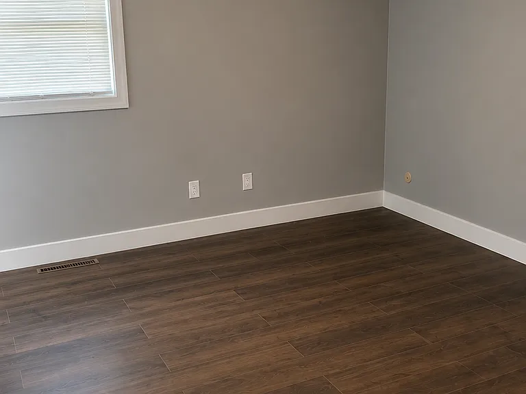 9317 Southmoor Ave — Photo 9