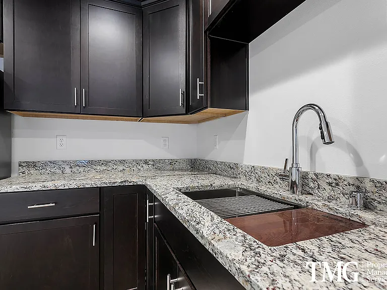 977 Creer Way #D-111 — Photo 16