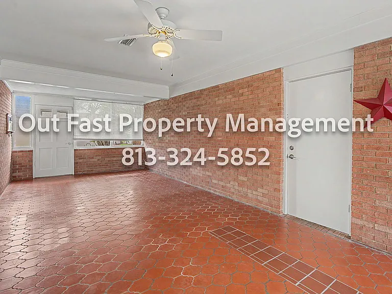 639 Howard Ave — Photo 41