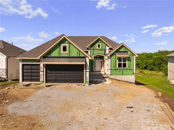 14227 S Houston St, Olathe, KS 66061