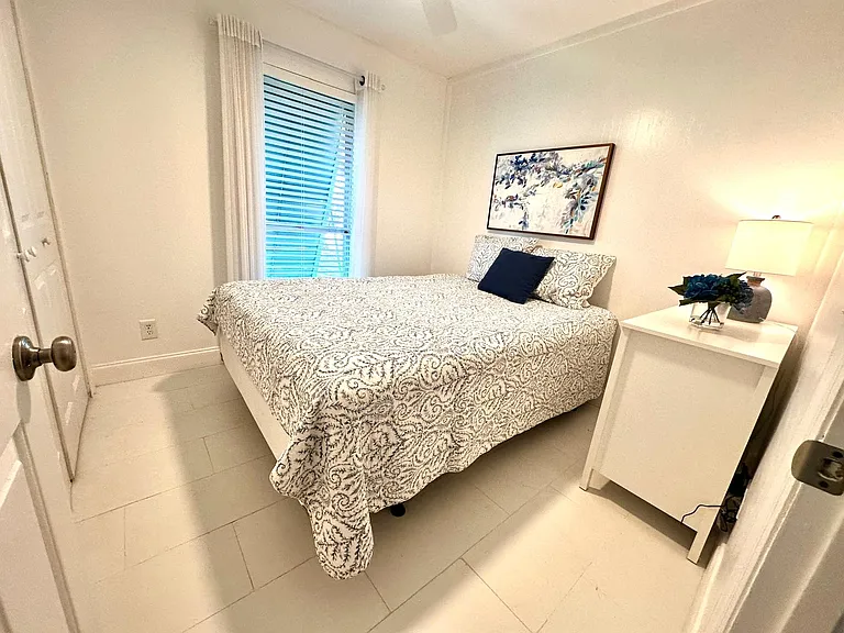 160 Cypress Point Dr — Photo 8