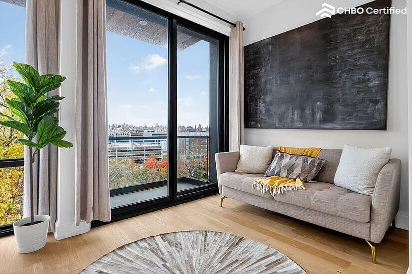 Ultra Luxury Townhouse Manhattan Views — Photo 4