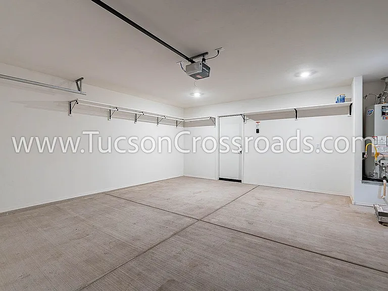 10611 Halsey Dr — Photo 33
