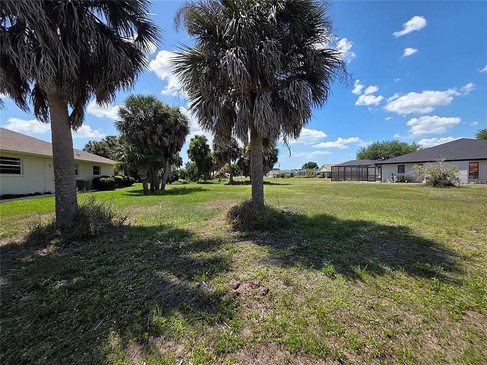 2nd image of 5 Clubhouse Rd
