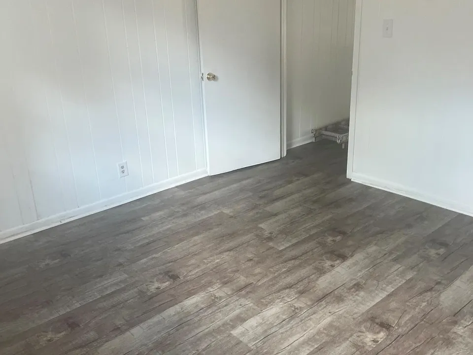 412 Watauga Dr #2