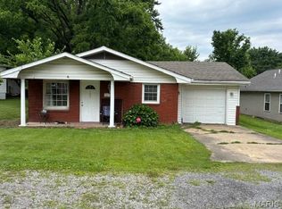 105 Druetta Ave, Scott City, MO 63780