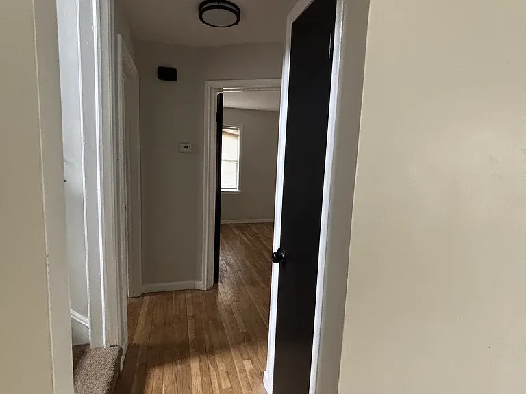 McKinney St — Photo 17