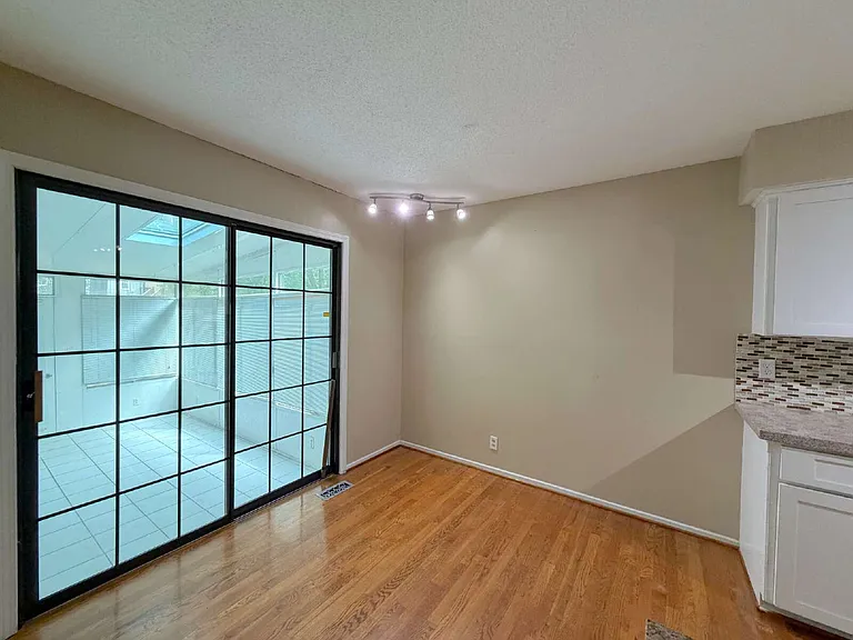 3800 SW Harbor Cir — Photo 5