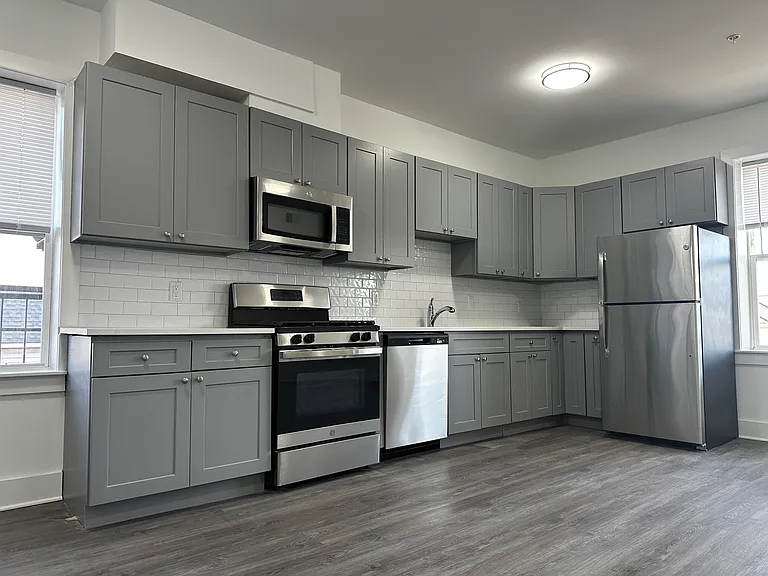 446 Irvine Turner Blvd — Photo 26