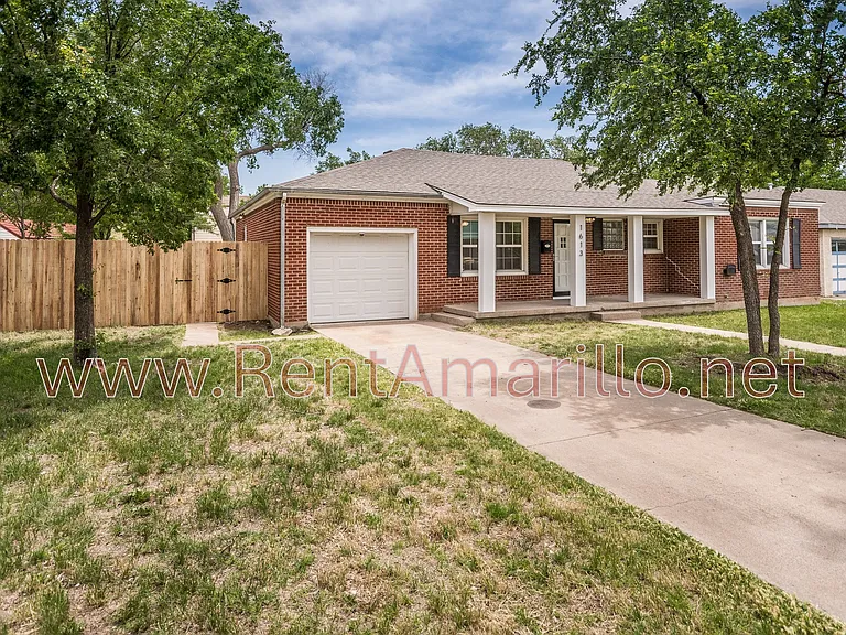1613 Bowie St — Photo 18